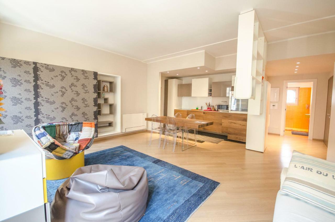 Luxury 65Mq Under The Two Towers Apartment Bologna Ngoại thất bức ảnh