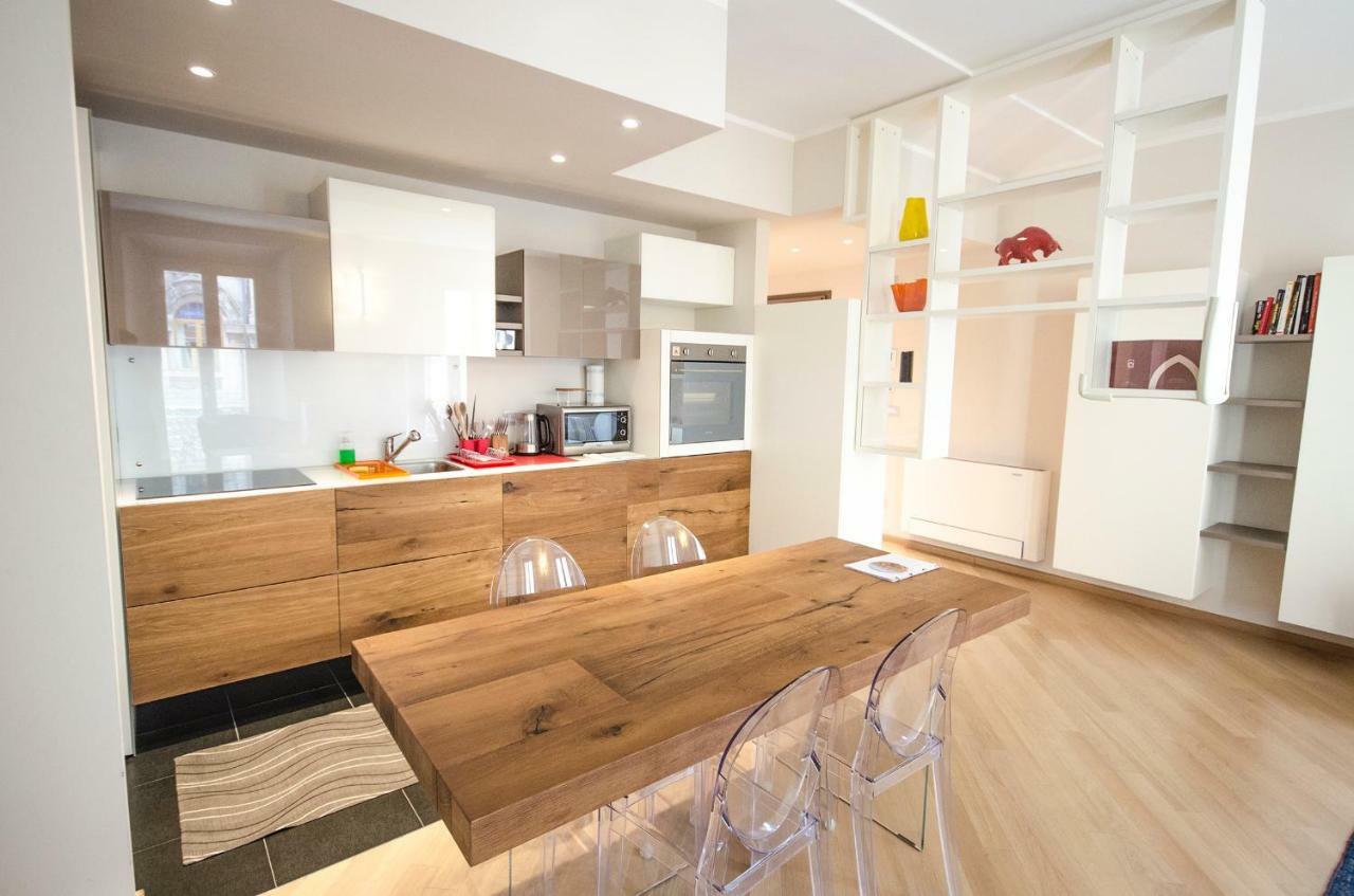 Luxury 65Mq Under The Two Towers Apartment Bologna Ngoại thất bức ảnh