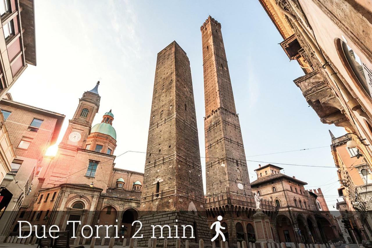 Luxury 65Mq Under The Two Towers Apartment Bologna Ngoại thất bức ảnh
